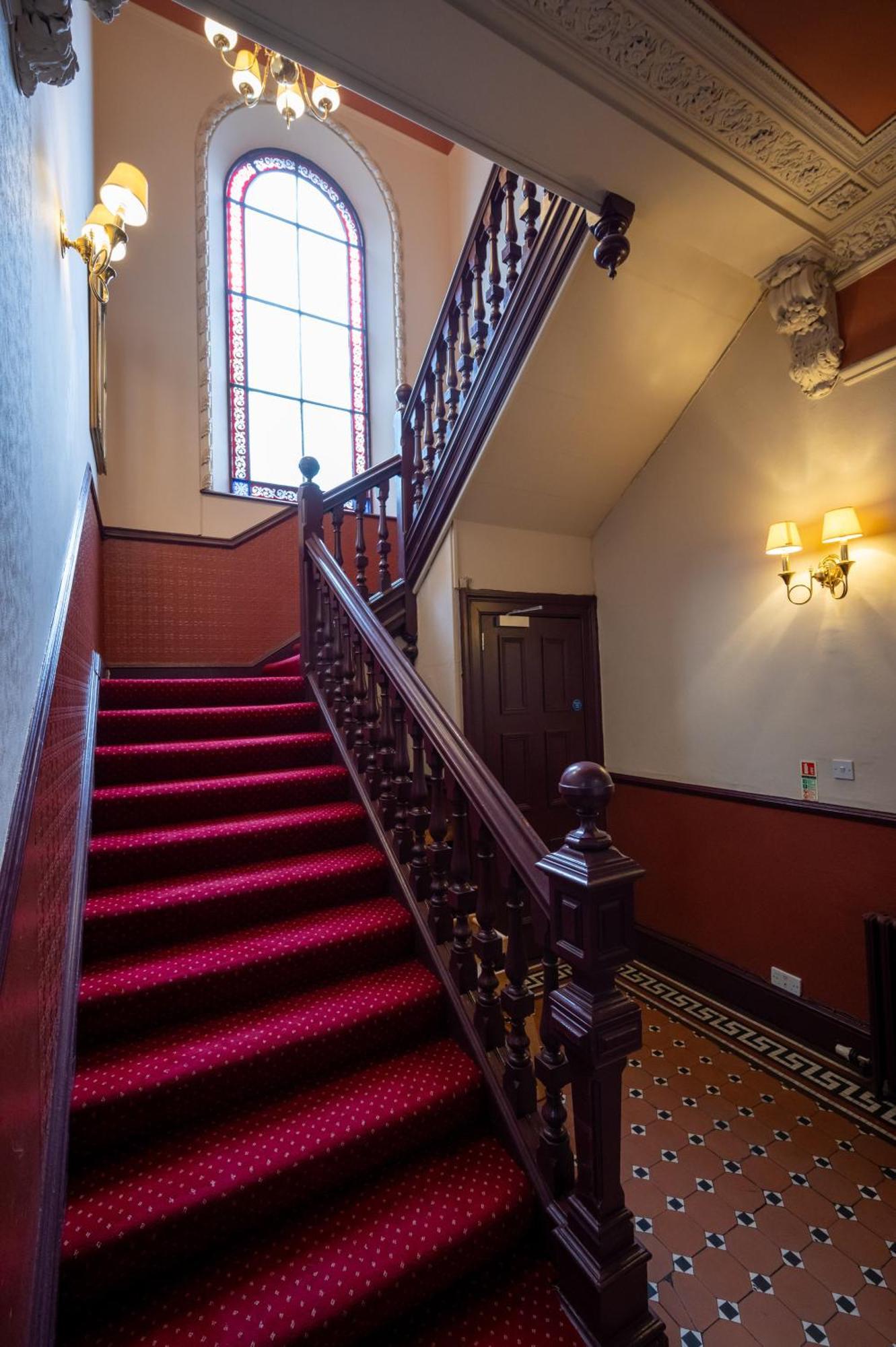 Hampton Hotel By Greene King Inns EDI Exteriér fotografie