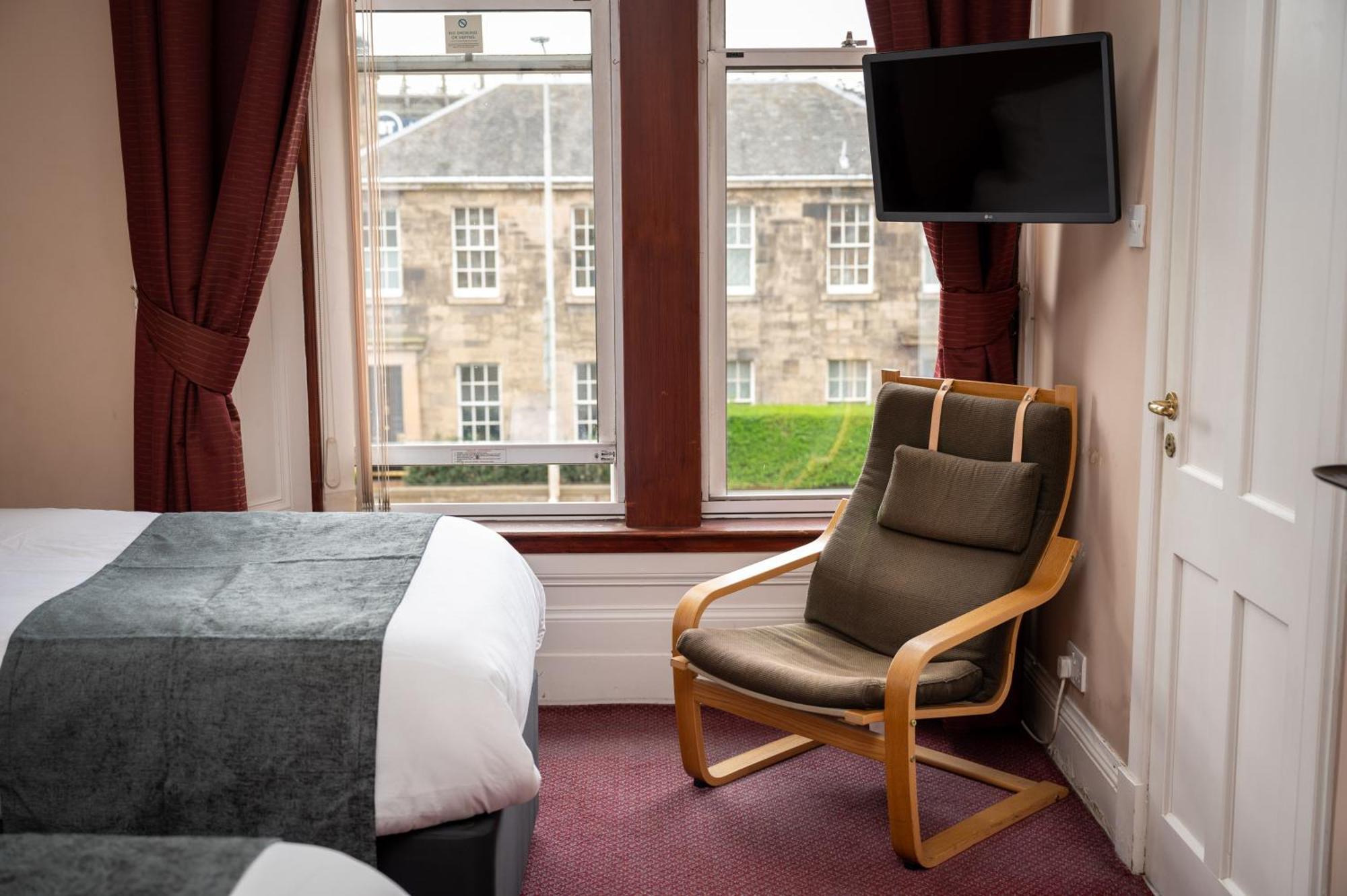 Hampton Hotel By Greene King Inns EDI Exteriér fotografie